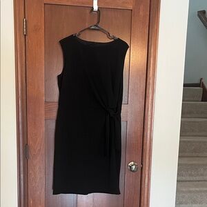 Elegant Black Sleeveless Dress